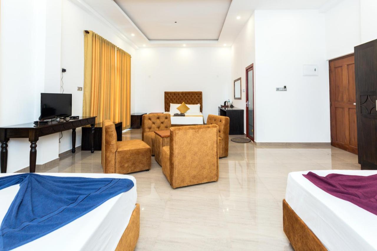 Polhena Grand Resort & Banquet Матара Екстер'єр фото